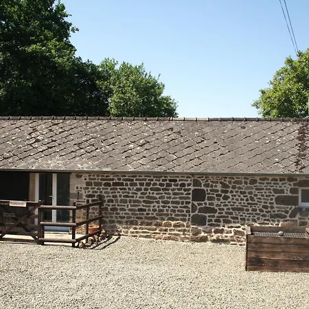 Honey Suckle Hideaway Apartmán Céaucé